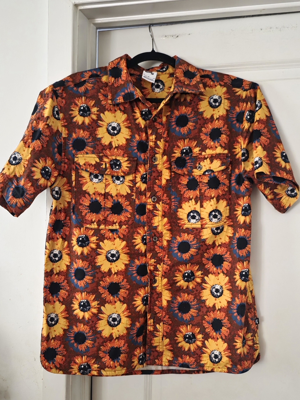 Nike SB Tangling Sunflower Print Short Sleeve Men’s Shirt -